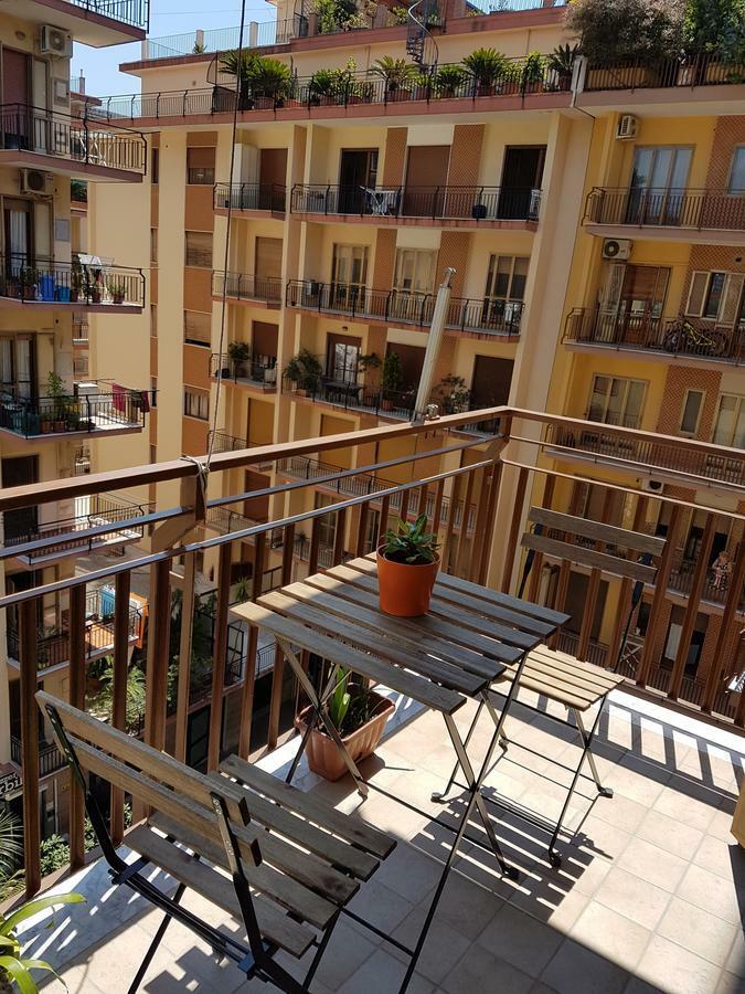 B&B In Centro 33 ซาแลร์โน ภายนอก รูปภาพ